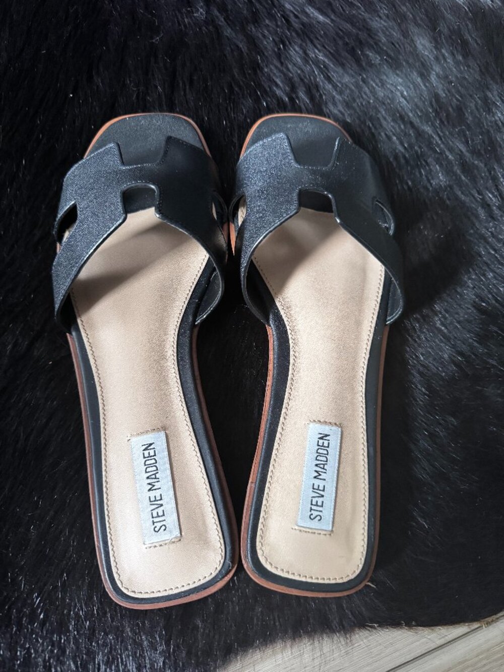 Steve Madden Slides Black
